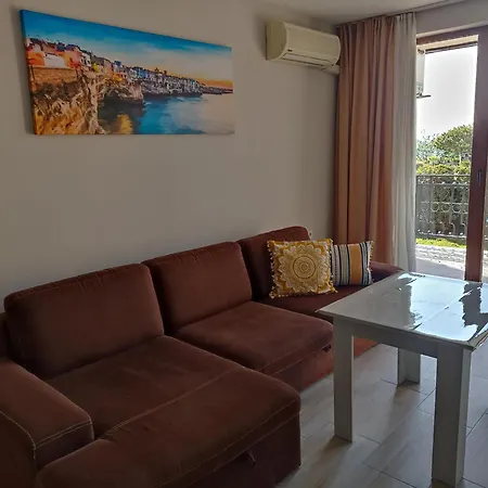 Ravdaholiday Club A-d Markov Apartment *